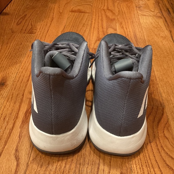 Adidas “mad bounce” size 15 - Picture 3 of 5